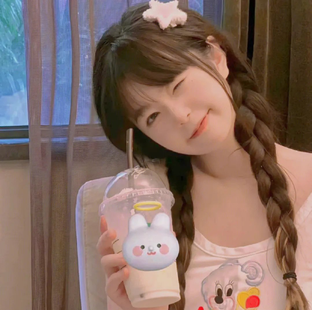 玛丽莲有深黑之眸 海报